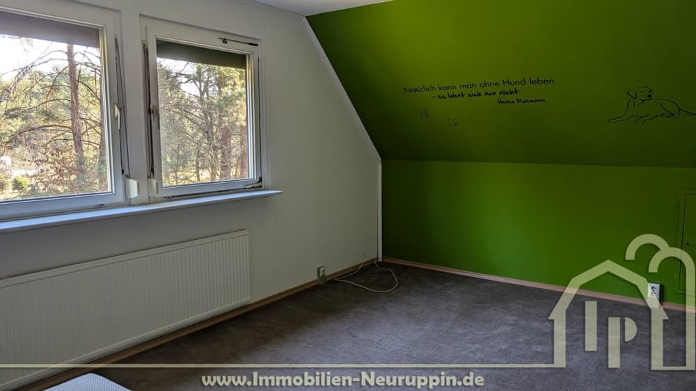 Schlafzimmer 2